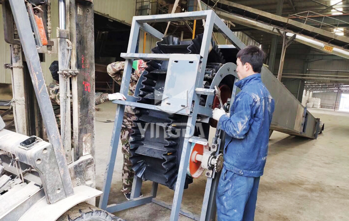 sidewall belt conveyor 1.jpg sidewall belt conveyor 1.jpg