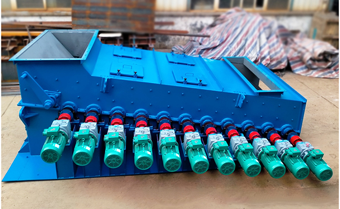 wobbler feeder 02.jpg wobbler feeder 02.jpg