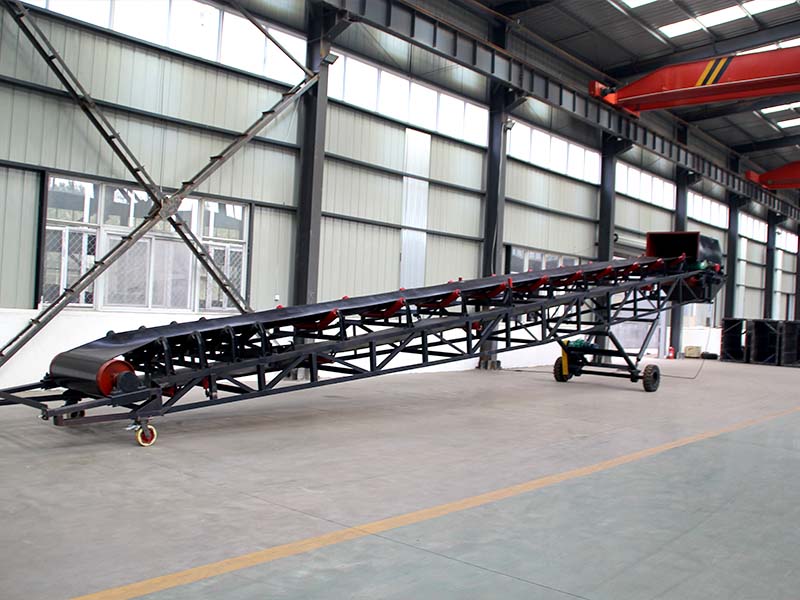 Mobile belt conveyor